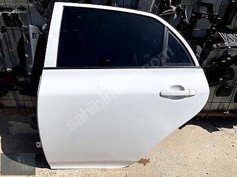 Toyota Corolla Kapı (Arka Sol) çıkma parça