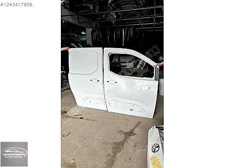 Toyota Proace Kapı (Ön Sağ) çıkma parça