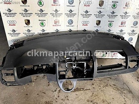 Volkswagen Transporter Torpido çıkma parça