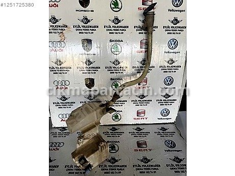 Volkswagen Transporter Cam Suyu Deposu çıkma parça