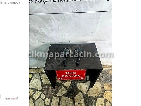 Toyota Avensis Sinyal Kolu çıkma parça
