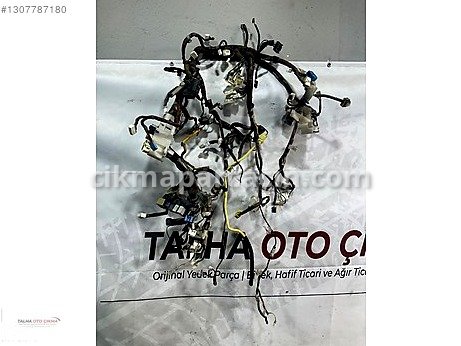 Toyota Avensis Elektrik Tesisatı çıkma parça