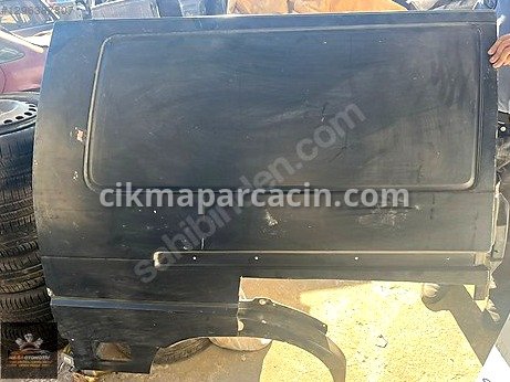 Volkswagen Transporter Çamurluk (Arka) çıkma parça