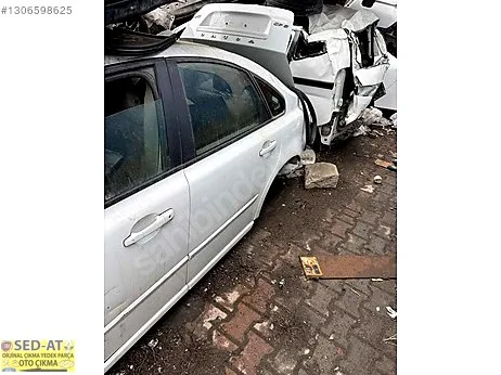 Volvo S40 Kapı (Arka Sol) çıkma parça - SEDAT OTO ÇIKMA YEDEK PARÇA Erzurum