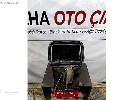 Volkswagen Crafter Hava Filtresi Kutusu çıkma parça - TALHA OTO ÇIKMA Kocaeli