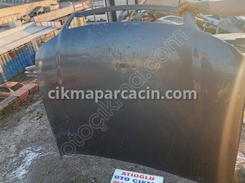 Audi A4 Kaput çıkma parça