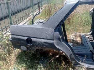 Escort sağ arka çamurluk