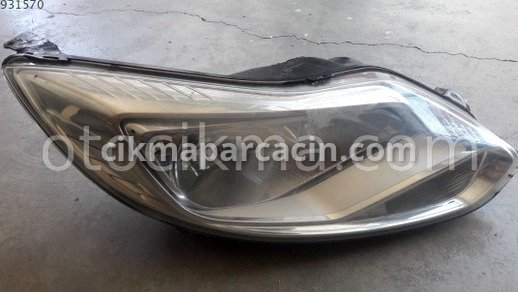 Ford Focus Sol Ön Far çıkma parça