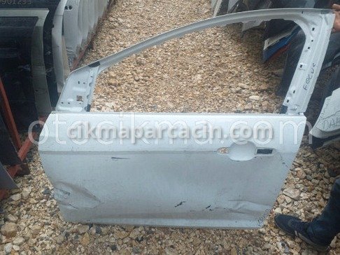 Ford Focus Sol Ön Kapı çıkma parça