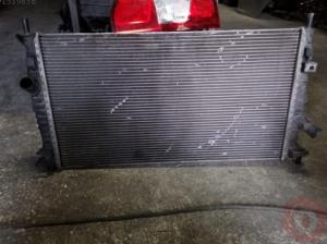 Ford c max su radyatörü