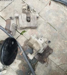 Ford connect arka fren kaliper