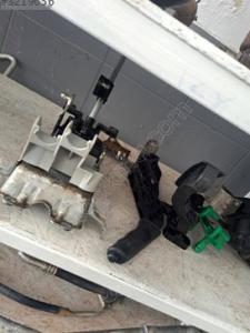 Ford connect el freni
