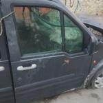 Ford Tourneo Connect Sağ Ön Kapı çıkma parça - İNAN OTO ÇIKMA YEDEK PARÇA ALIM SATIM Adana