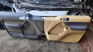 Ford connect sag sol kapi döşemesi