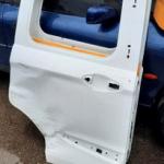 Ford Tourneo Courier Sağ Sürgülü Kapı çıkma parça - İNAN OTO ÇIKMA YEDEK PARÇA ALIM SATIM Adana