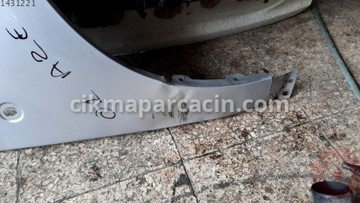 Ford Tourneo Courier Sağ Ön Çamurluk çıkma parça