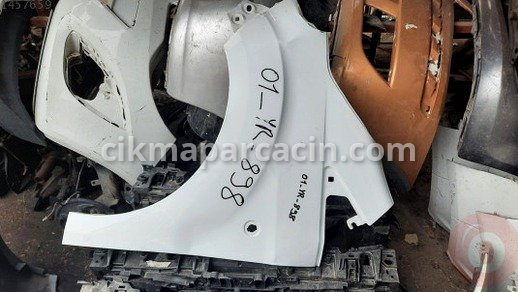 Ford Tourneo Courier Sol Ön Çamurluk çıkma parça
