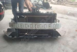 Ford courier 1.0 benzin ön set hatasiz