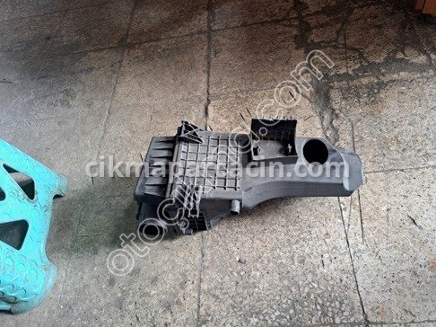 Ford Tourneo Courier Hava Filtresi çıkma parça