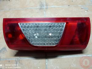 Ford cournet sol arka stop (2. Adet)