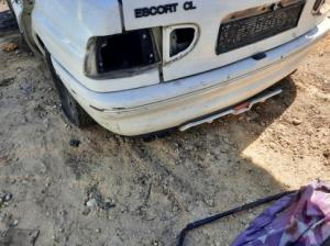 Ford escort arka tampon hecbeck