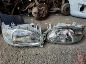 Ford Escort Sağ Ön Far