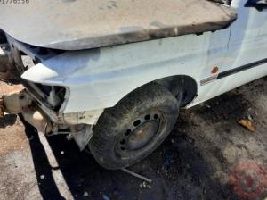 Ford escort sol ön çamurluk