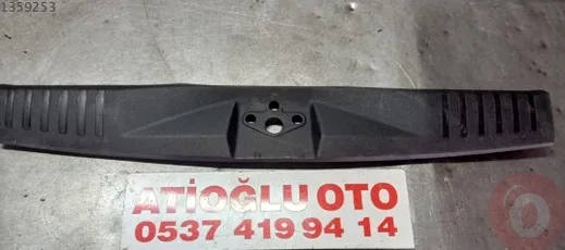 Ford Fiesta Bagaj Arması çıkma parça - ATİOĞLU OTO ÇIKMA SAKARYA