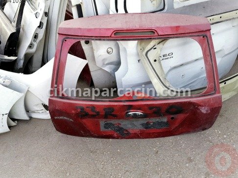 Ford Fiesta Bagaj Kapağı çıkma parça