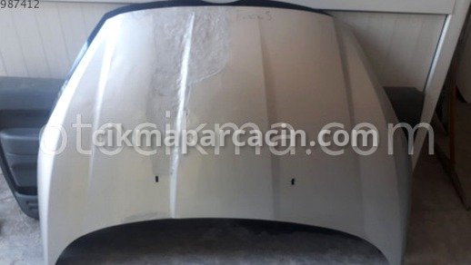 Ford Fiesta Kaput çıkma parça