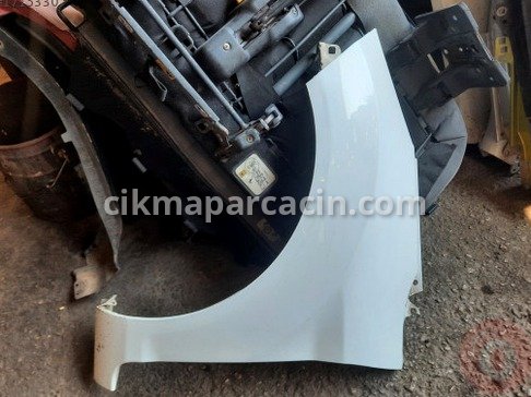 Ford Fiesta Sol Ön Çamurluk çıkma parça