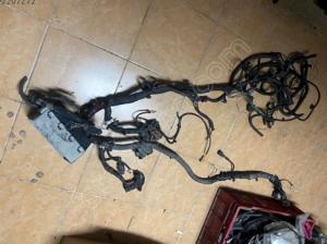 Ford focus 1 motor içi dış sigortalık