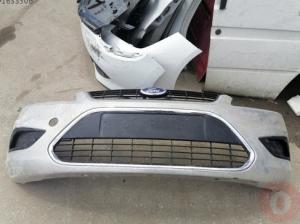 Ford Focus 2,5 Ön Tampon