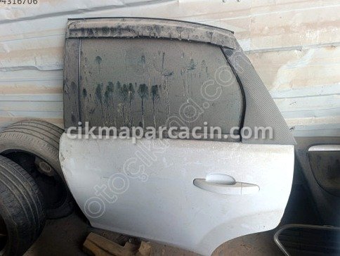 Ford Focus Sol Arka Kapı çıkma parça