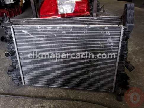 Ford Focus Motor Su Radyatörü çıkma parça