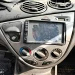 Ford Focus Kalorifer Kontrol Paneli çıkma parça - İNAN OTO ÇIKMA YEDEK PARÇA ALIM SATIM Adana