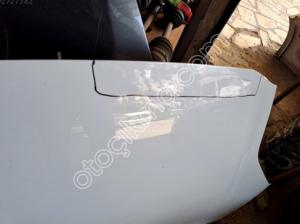 Ford puma kaput