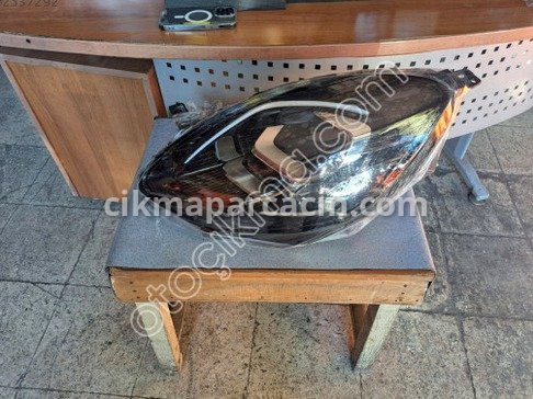 Ford Puma Sol Ön Far çıkma parça
