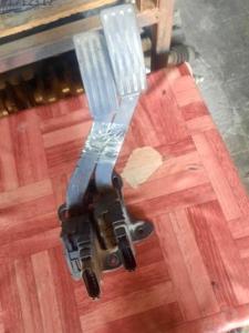 Ford tourneo connect gaz Pedalı 2007 2013