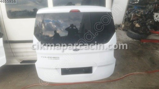 Ford Tourneo Courier Bagaj Kapağı çıkma parça