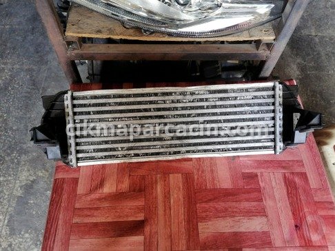 Ford Transit Connect İntercooler çıkma parça