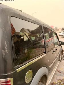 Ford transit connect sağ arka çamurluk camı