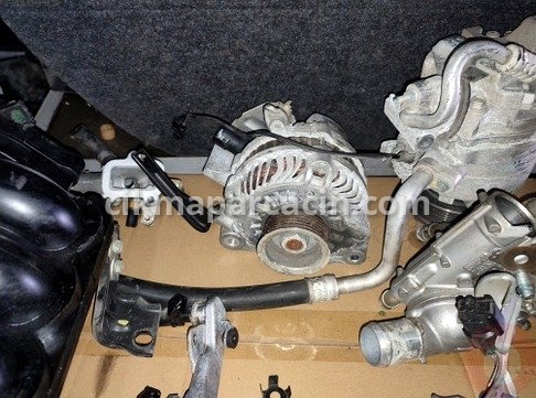 Honda Civic Şarj Dinamosu çıkma parça