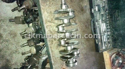 Honda Civic Krank Mili çıkma parça