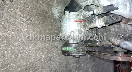 Honda Civic Klima Kompresörü çıkma parça