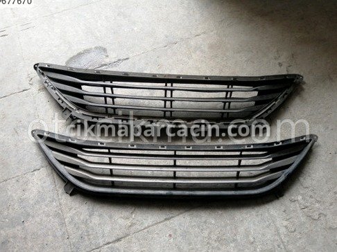 Hyundai Elantra Tampon Izgarası çıkma parça