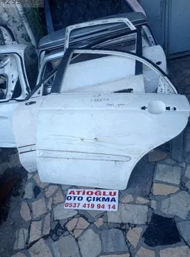 Kia Cerato Sol Arka Kapı çıkma parça - ATİOĞLU OTO ÇIKMA SAKARYA