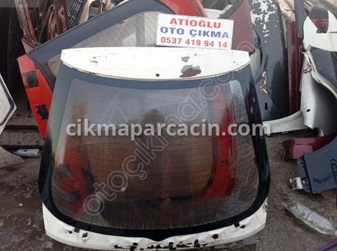 Mazda 323 Bagaj Kapağı çıkma parça