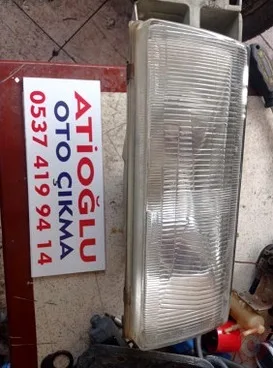 Mazda 2 Sağ Ön Far çıkma parça - ATİOĞLU OTO ÇIKMA SAKARYA