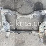 Mercedes-Benz 190 Travers çıkma parça - İNAN OTO ÇIKMA YEDEK PARÇA ALIM SATIM Adana